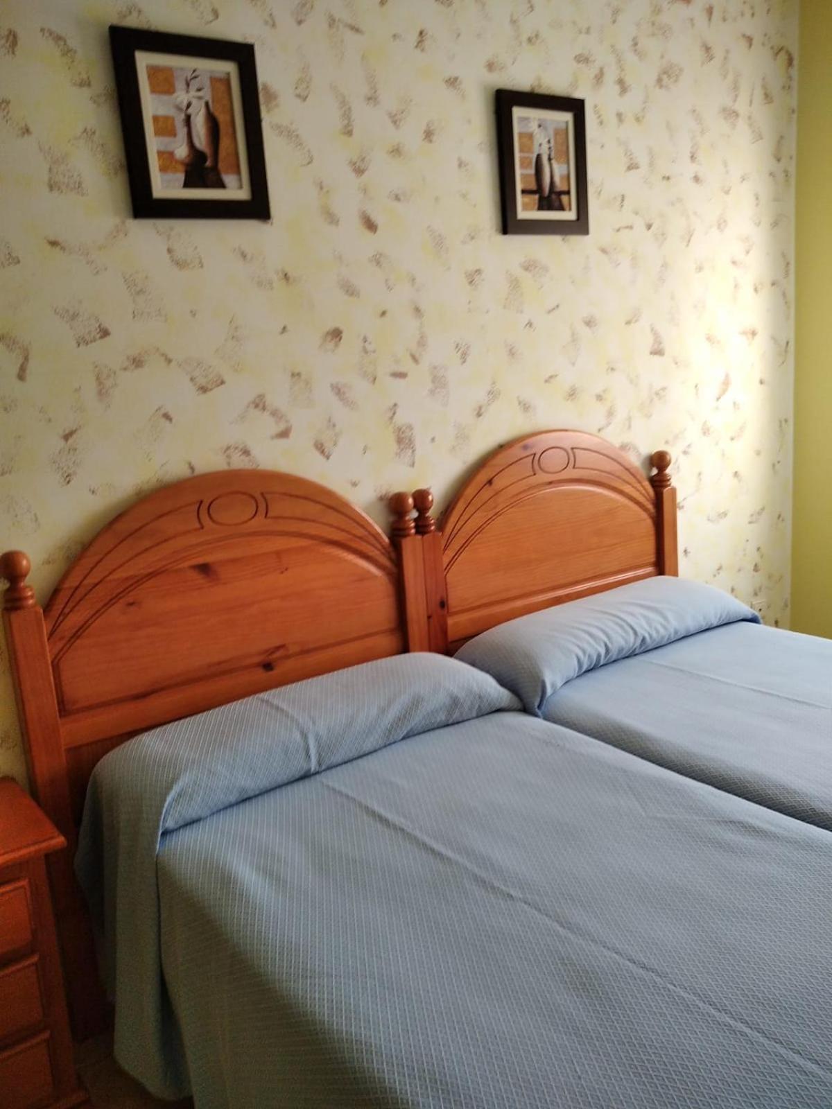 Pension Vega De Pas โกมิญาส ภายนอก รูปภาพ